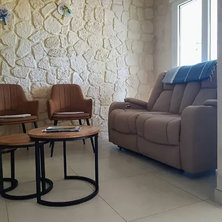 Villa Belle Individuelle De Plain Pied 6 Pers D'environ 90m2 - 6vpriv19 *